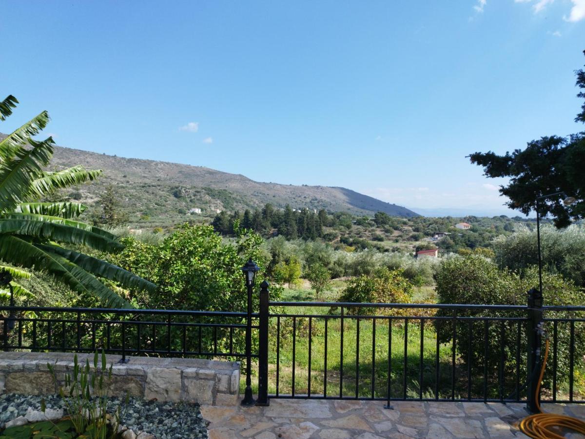 Villa Dimitris Kalamitsi Amygdali Exterior photo