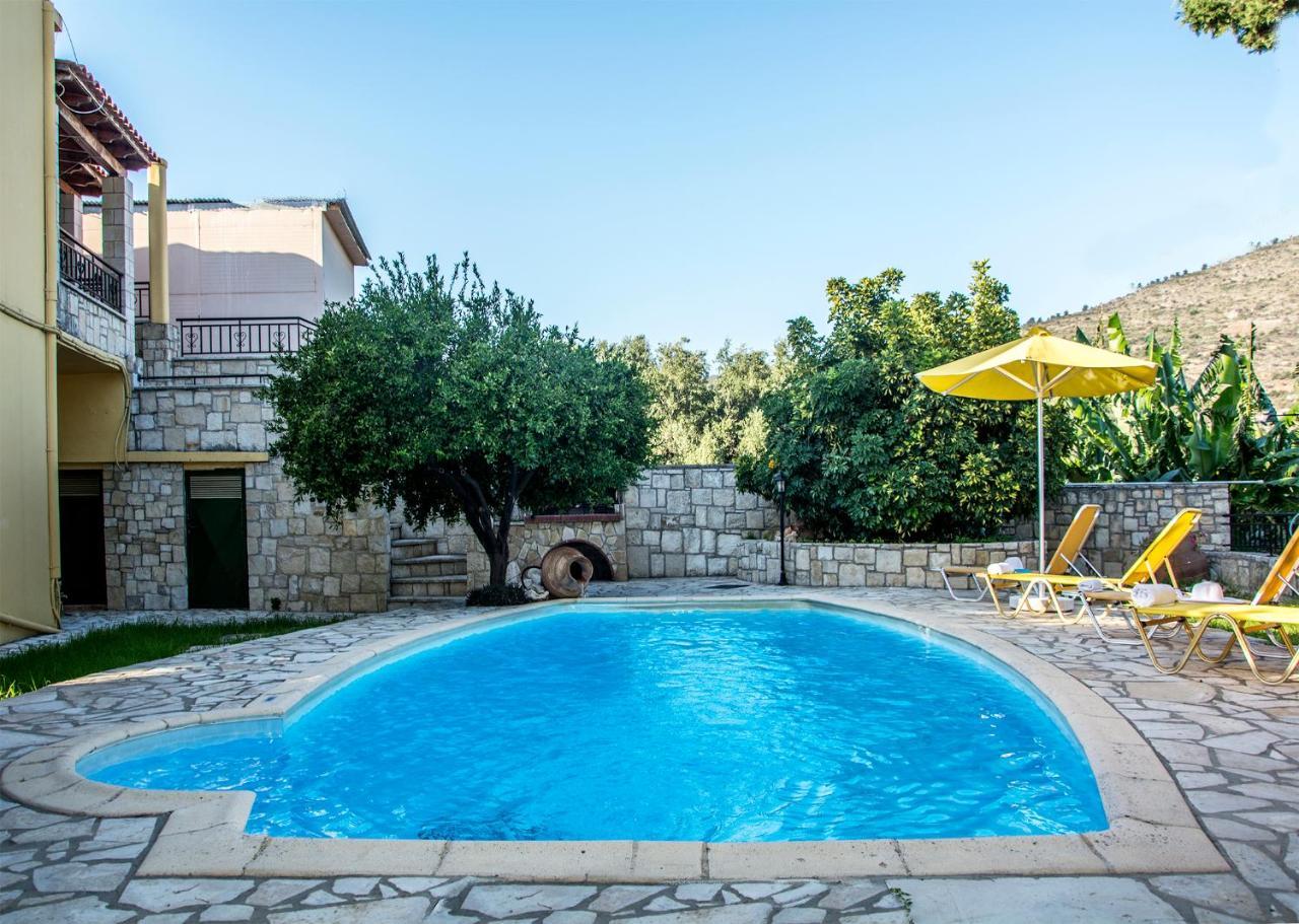 Villa Dimitris Kalamitsi Amygdali Exterior photo